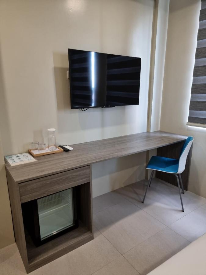 Seeya Hotel Tubigon Стая снимка
