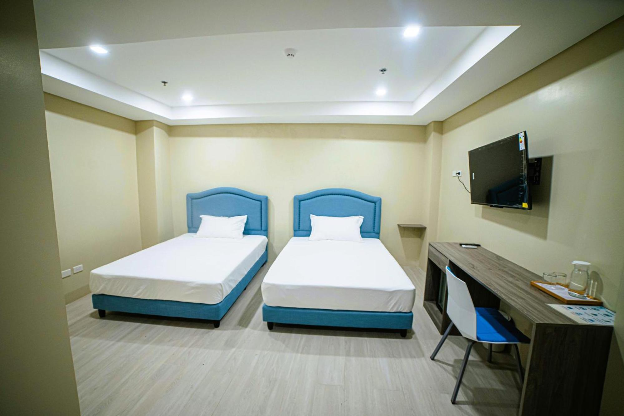 Seeya Hotel Tubigon Екстериор снимка